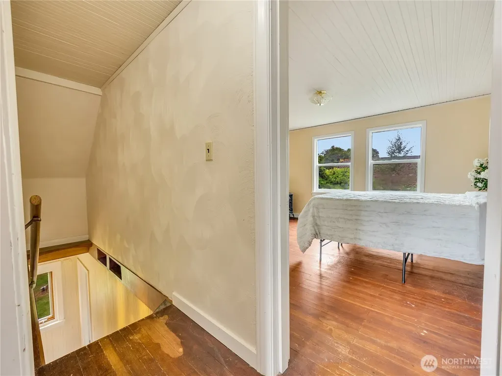 6112 V Place Long Beach WA 98631