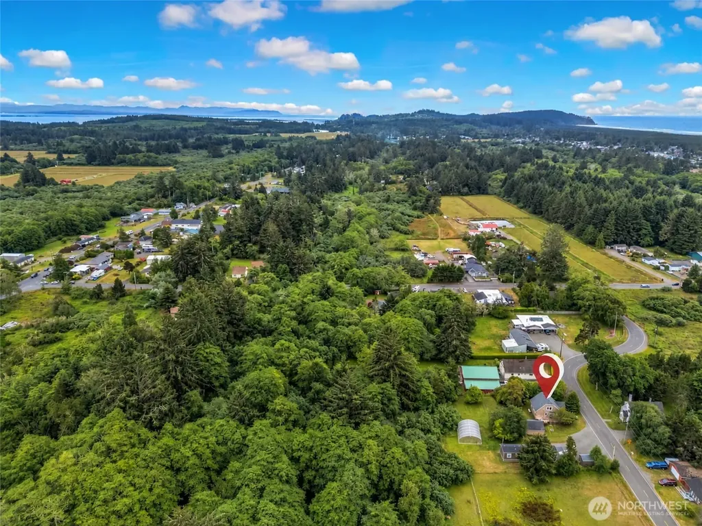 6112 V Place Long Beach WA 98631