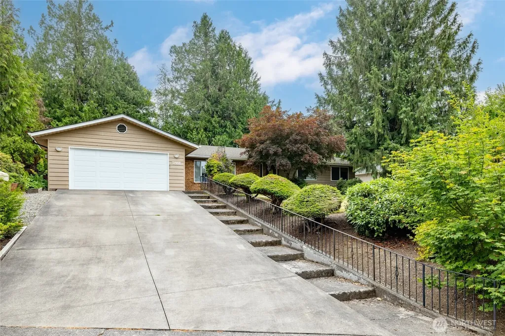 3910 Pueblo Heights Mount Vernon WA 98273