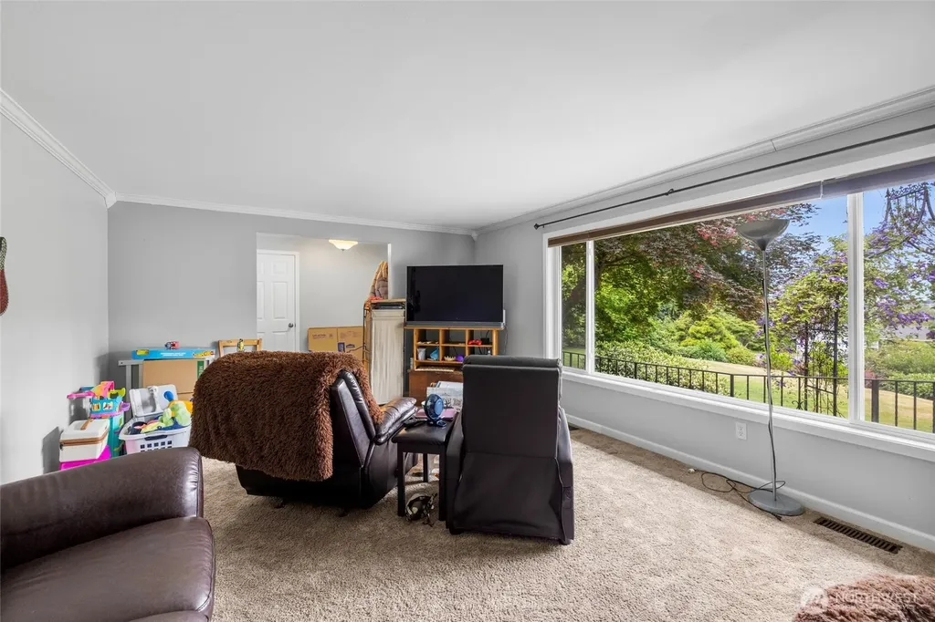 3910 Pueblo Heights Mount Vernon WA 98273