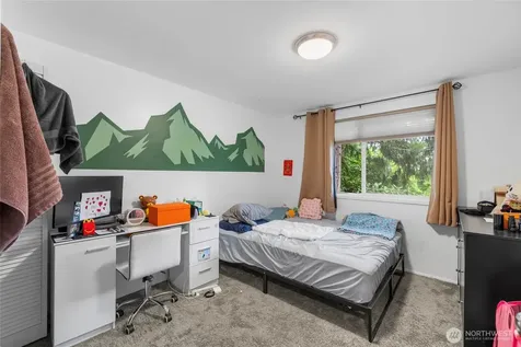 3910 Pueblo Heights Mount Vernon WA 98273