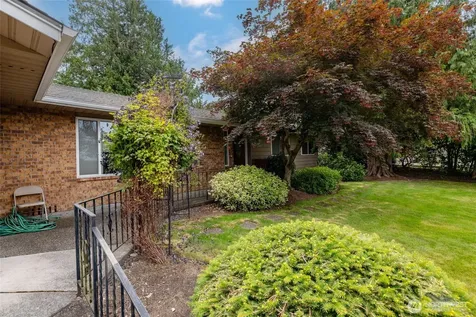 3910 Pueblo Heights Mount Vernon WA 98273