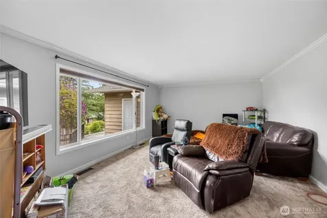 3910 Pueblo Heights Mount Vernon WA 98273