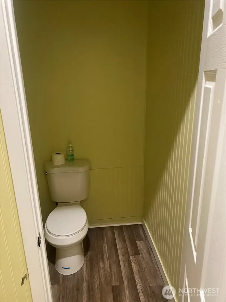 703 W Railroad Shelton WA 98584