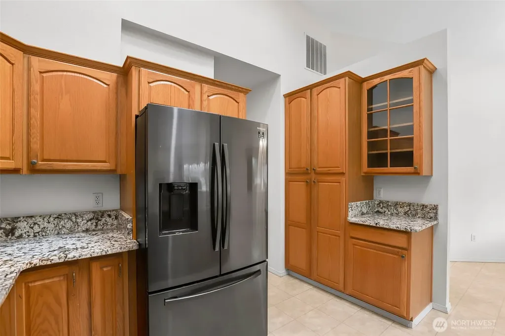 19019 104th Avenue E Puyallup WA 98374