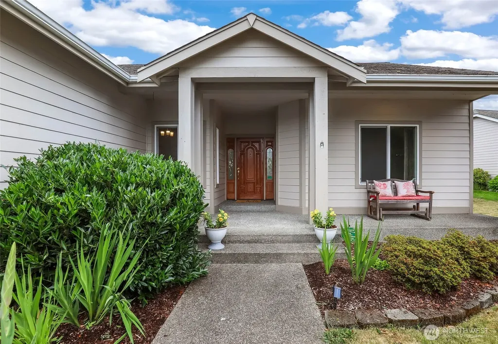 19019 104th Avenue E Puyallup WA 98374