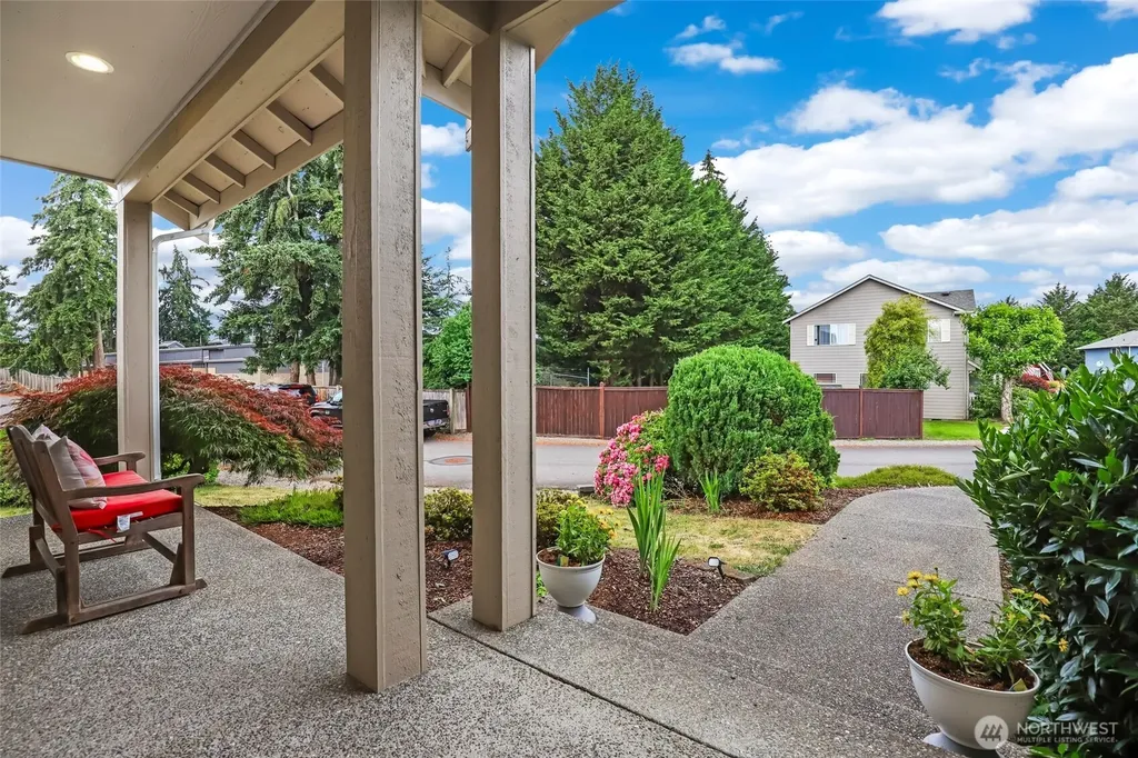 19019 104th Avenue E Puyallup WA 98374
