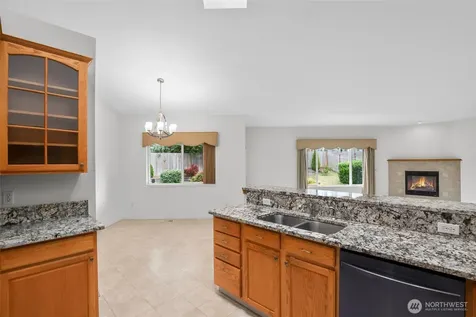 19019 104th Avenue E Puyallup WA 98374