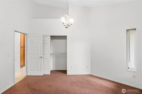19019 104th Avenue E Puyallup WA 98374