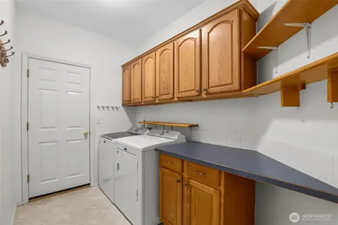 19019 104th Avenue E Puyallup WA 98374