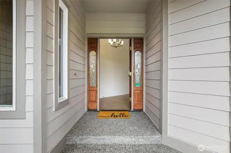 19019 104th Avenue E Puyallup WA 98374
