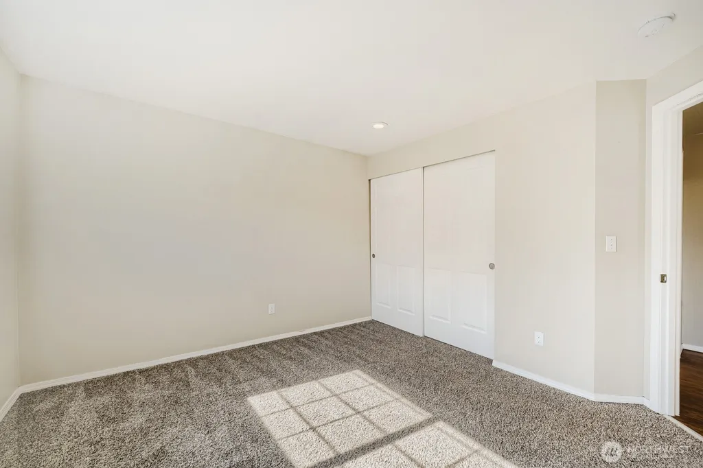 9410 62nd Avenue Ct E Puyallup WA 98371