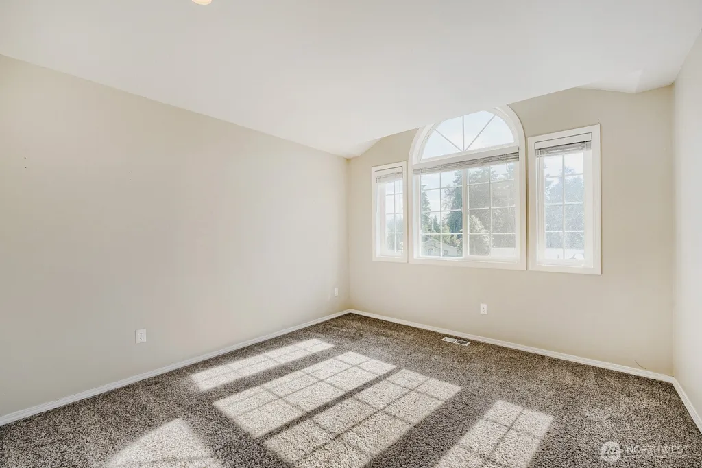 9410 62nd Avenue Ct E Puyallup WA 98371