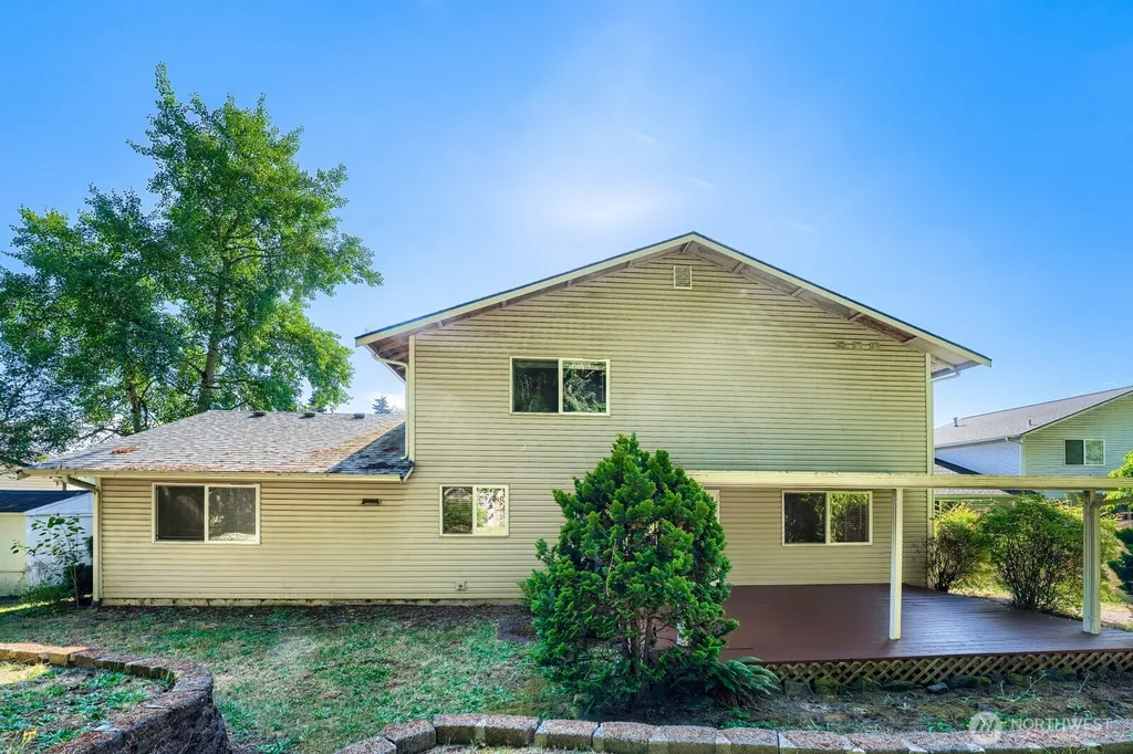 9410 62nd Avenue Ct E Puyallup WA 98371