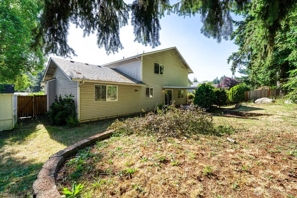9410 62nd Avenue Ct E Puyallup WA 98371