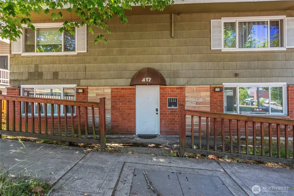 417 23rd Avenue Seattle WA 98122