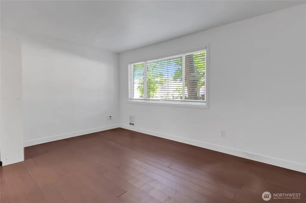 417 23rd Avenue Seattle WA 98122