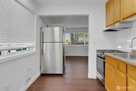 417 23rd Avenue Seattle WA 98122