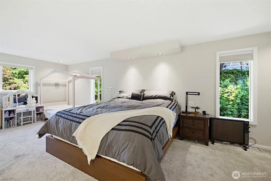 17353 191st Avenue NE Woodinville WA 98072