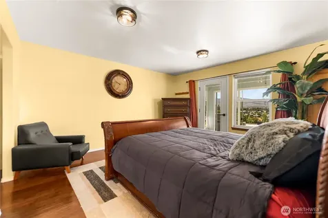 536 Hillcrest Circle Drive Omak WA 98841