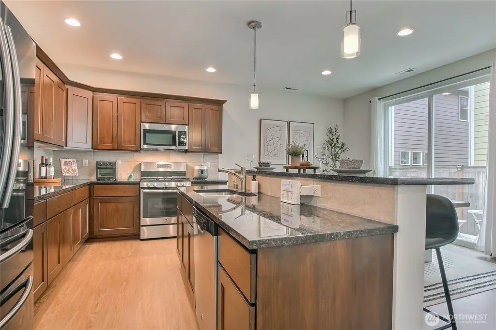 20912 2nd Avenue W Lynnwood WA 98036