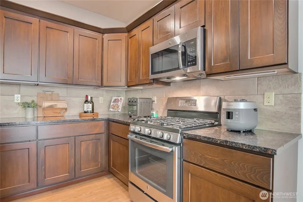 20912 2nd Avenue W Lynnwood WA 98036