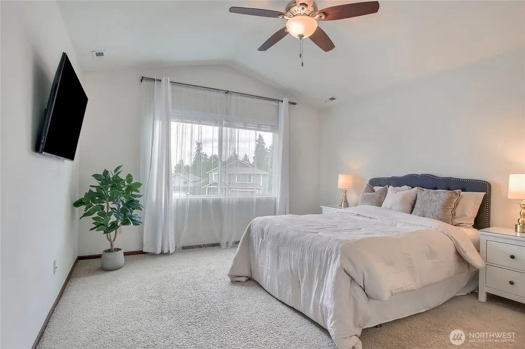 20912 2nd Avenue W Lynnwood WA 98036
