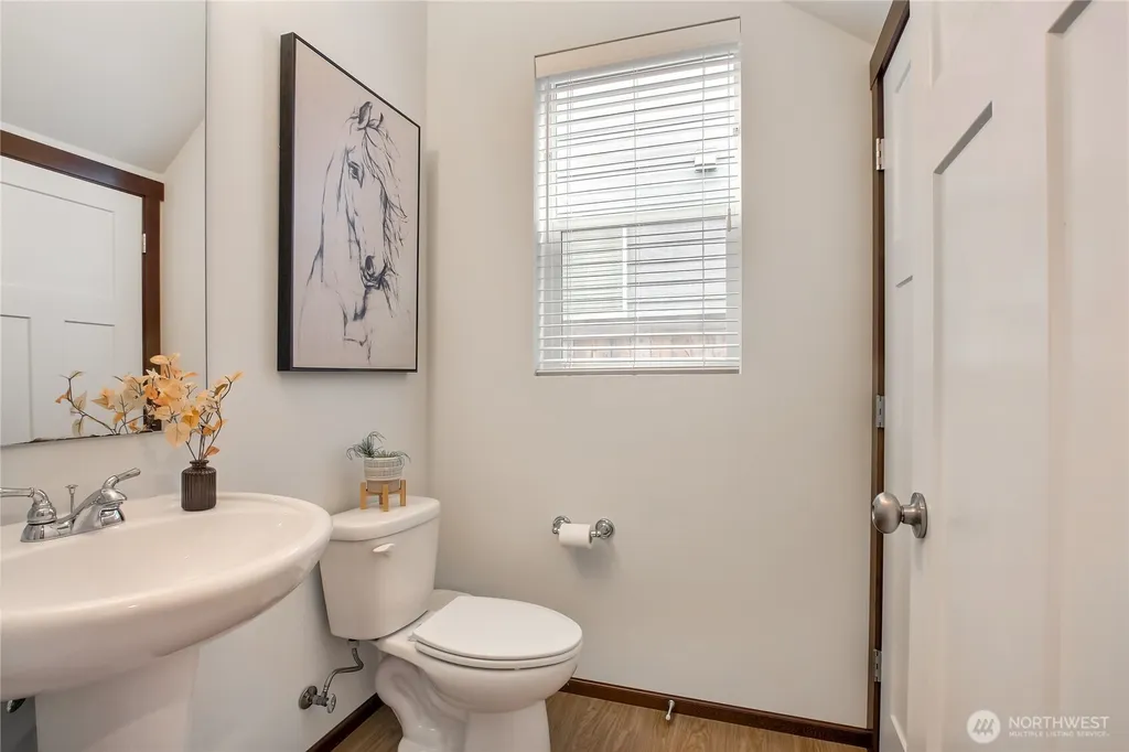20912 2nd Avenue W Lynnwood WA 98036