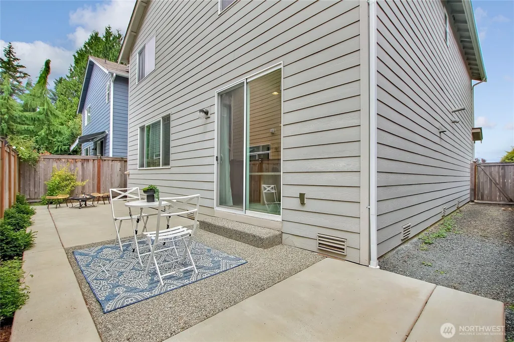 20912 2nd Avenue W Lynnwood WA 98036