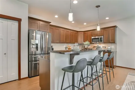 20912 2nd Avenue W Lynnwood WA 98036