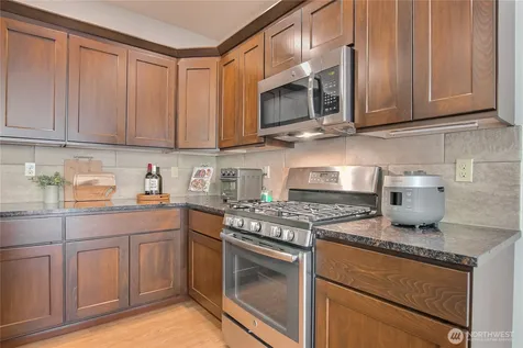 20912 2nd Avenue W Lynnwood WA 98036