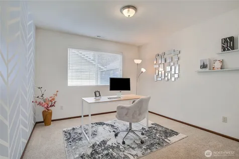 20912 2nd Avenue W Lynnwood WA 98036