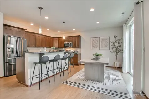 20912 2nd Avenue W Lynnwood WA 98036