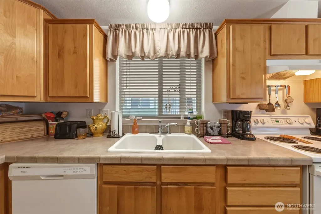 1419 Topaz Walla Walla WA 99362
