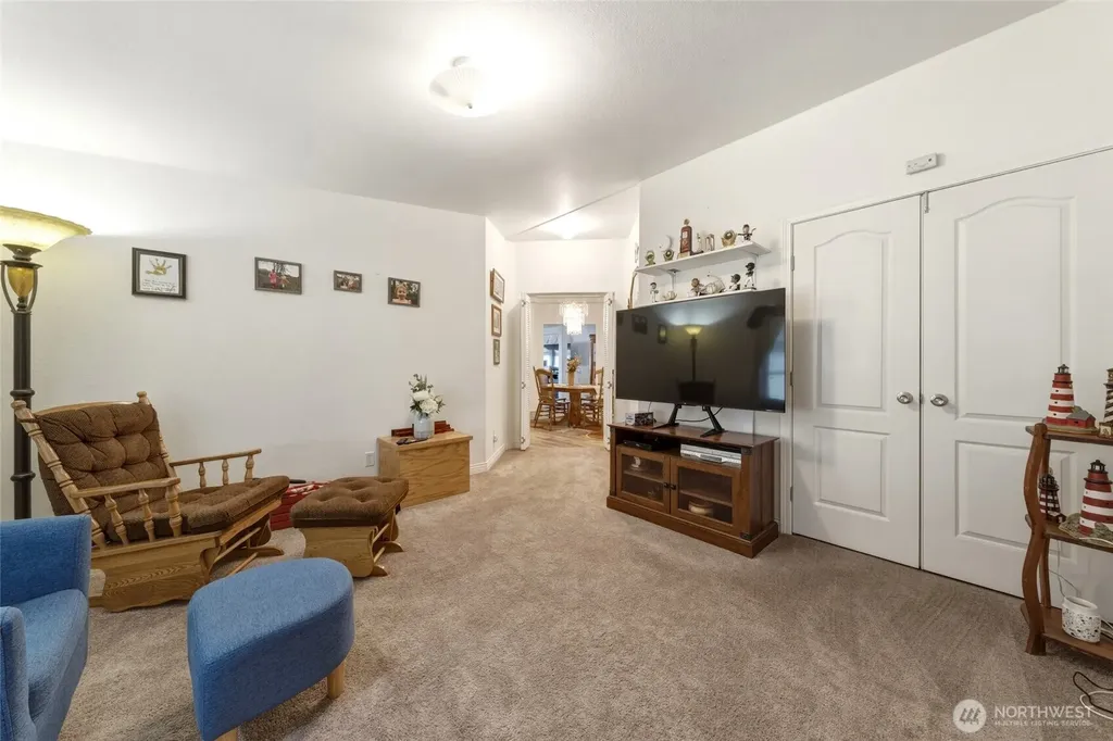 1419 Topaz Walla Walla WA 99362