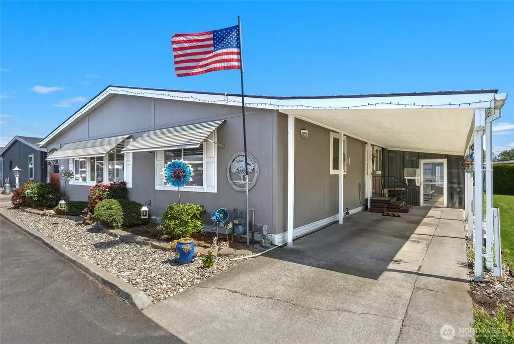 1419 Topaz Walla Walla WA 99362
