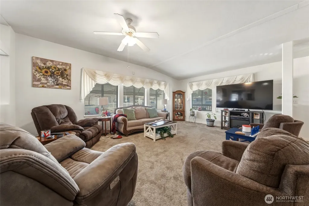 1419 Topaz Walla Walla WA 99362
