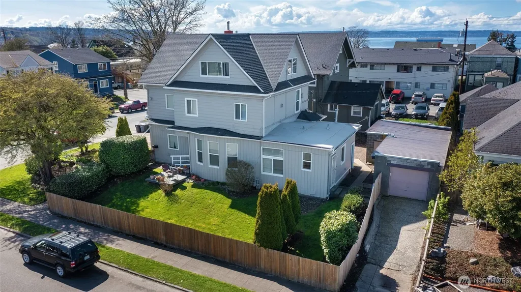2232 Hoyt Avenue Everett WA 98201