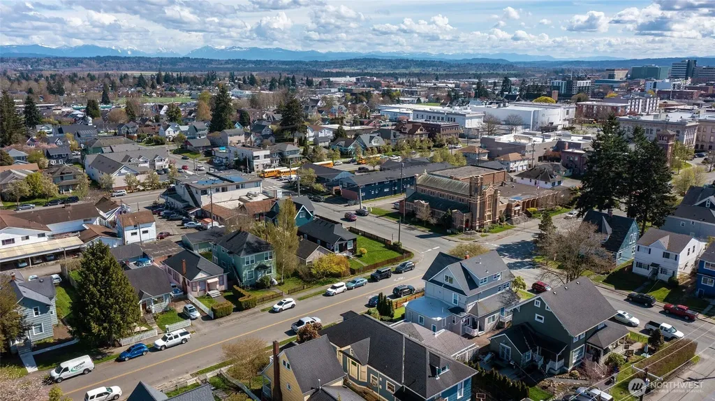 2232 Hoyt Avenue Everett WA 98201