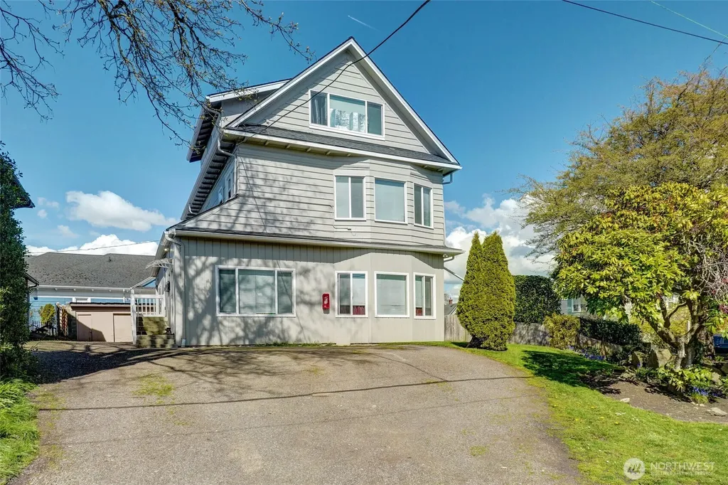 2232 Hoyt Avenue Everett WA 98201