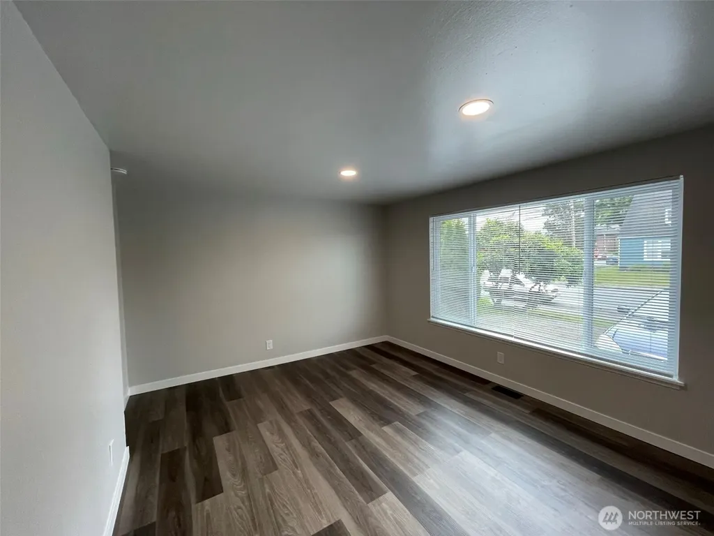 2232 Hoyt Avenue Everett WA 98201