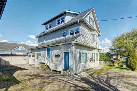 2232 Hoyt Avenue Everett WA 98201