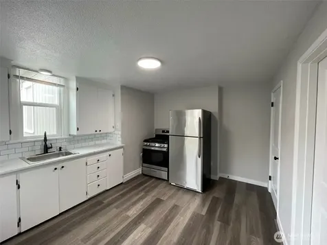 2232 Hoyt Avenue Everett WA 98201