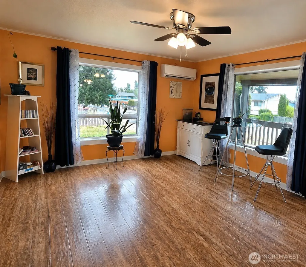2254 Cedar Street Port Orchard WA 98366