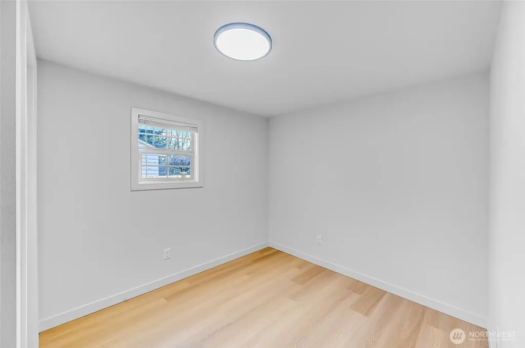 12542 50th Place S Tukwila WA 98178
