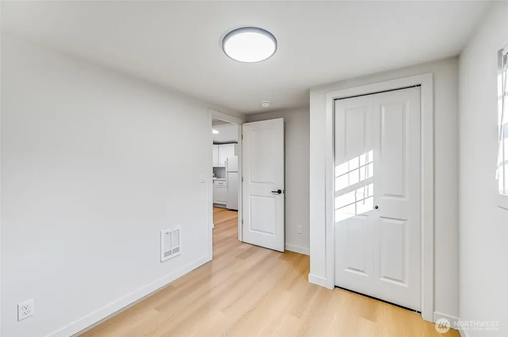 12542 50th Place S Tukwila WA 98178