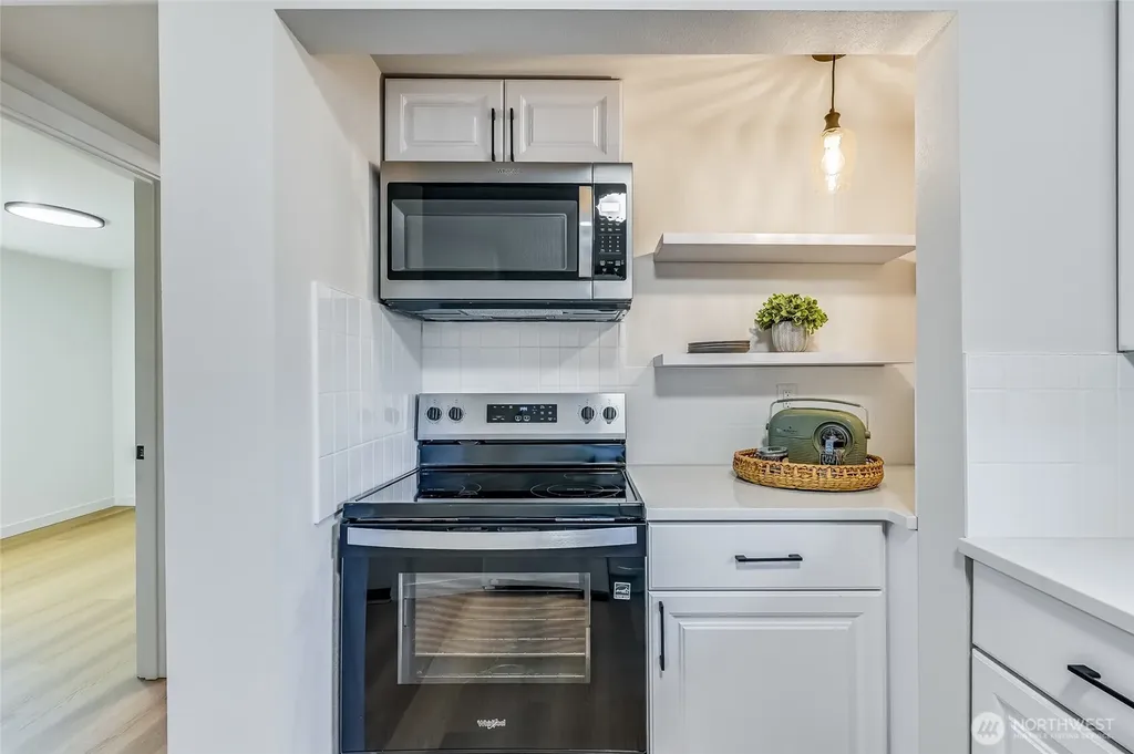 12542 50th Place S Tukwila WA 98178