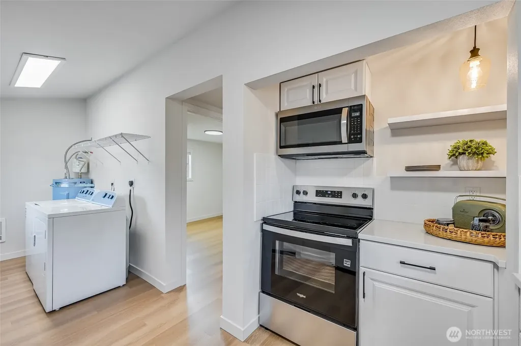 12542 50th Place S Tukwila WA 98178