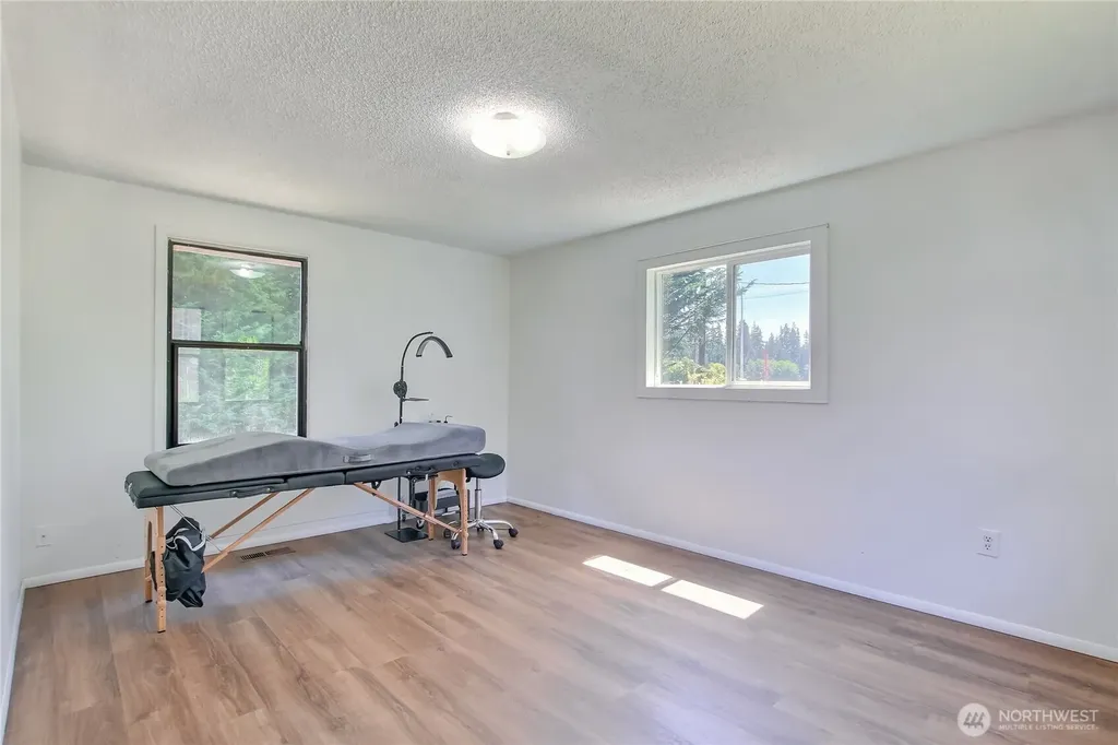 13610 SE 288th Street Kent WA 98042