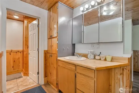 13610 SE 288th Street Kent WA 98042